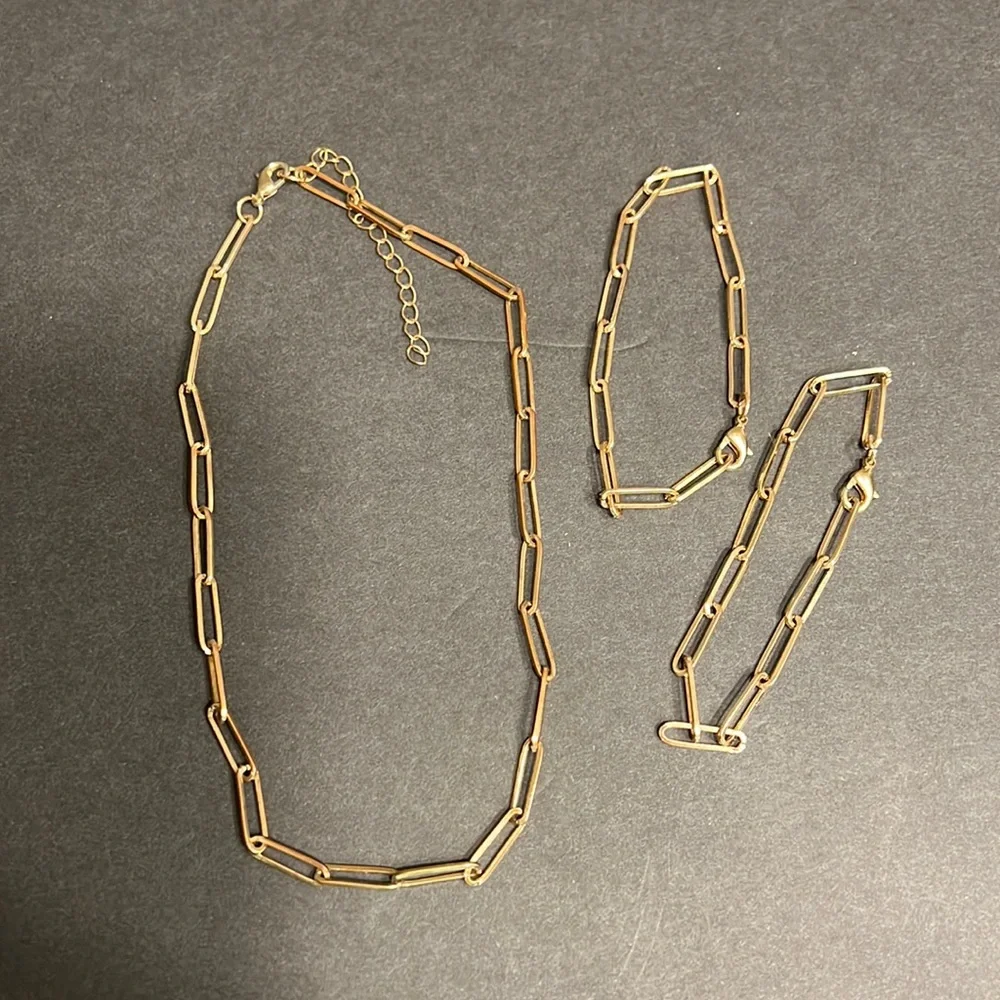 Paperclip Necklace and 2 Bracelets - Picture 3 of 6